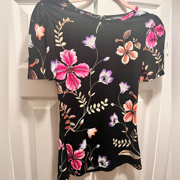 SALE - Express Black Floral Blouse - Picture 2 of 7